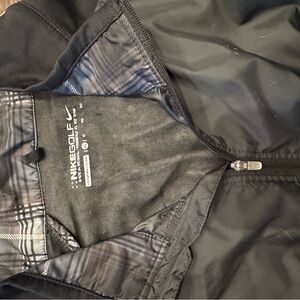 Nike Men's Black Windbreaker Jacket